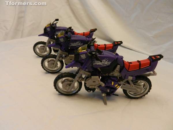 Botcon 2012 Convention Exclusives Junkion  (4 of 30)